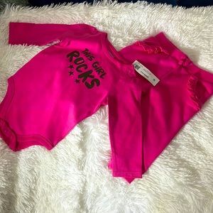 Baby girls ruffle pants with bodysuit